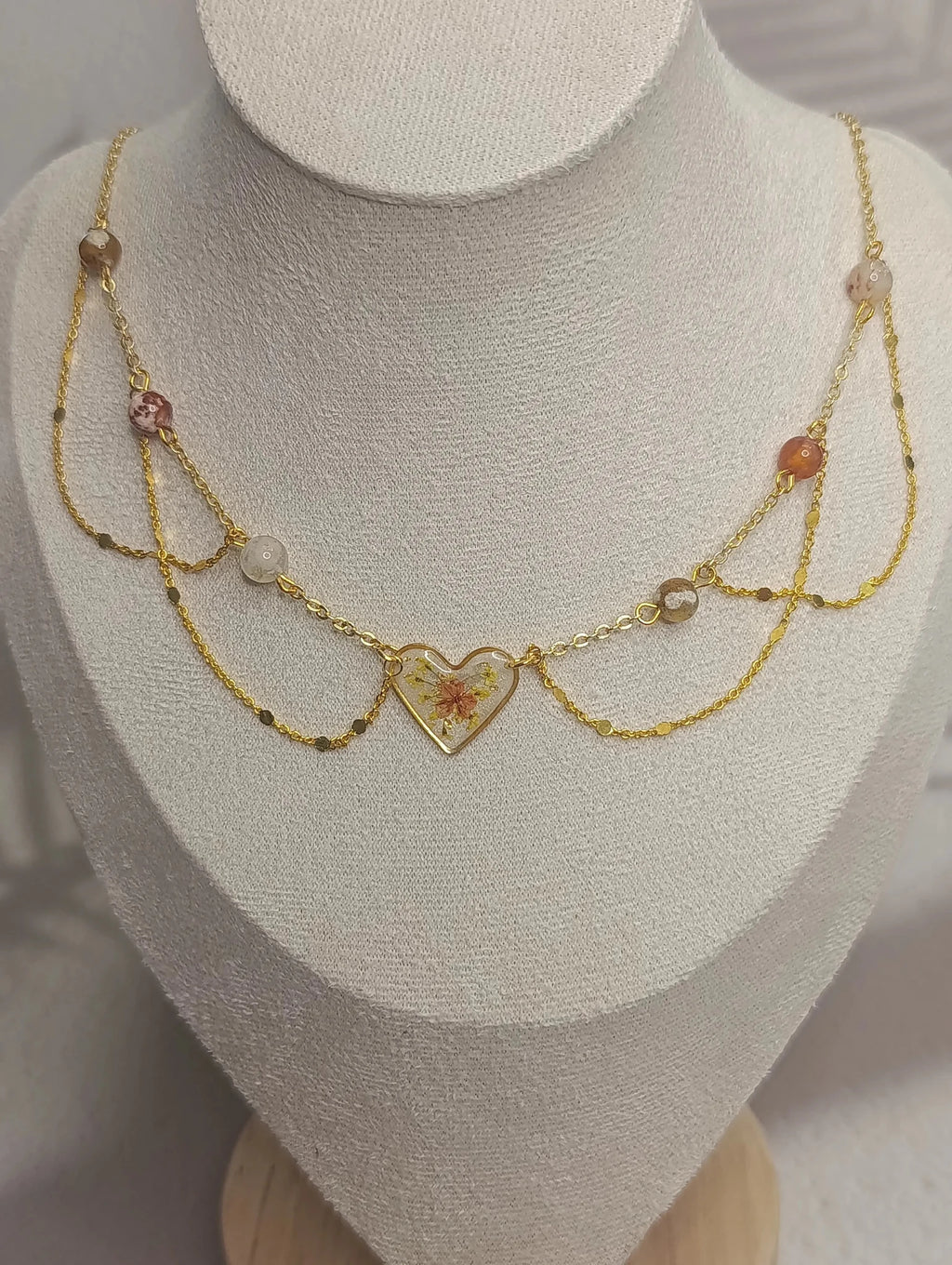 Parure cœur florale – Résine blanc nacré & fleurs séchées - A Fleur d'Or